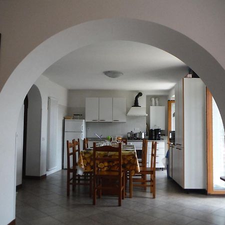 Apartments Gravedona Panoramic Szoba fotó